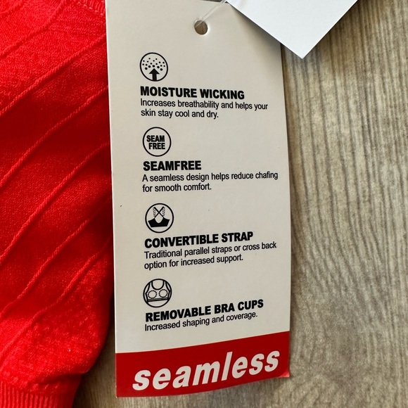 New Pro-Fit Woman’s XL Seamless Sports Bra Moisture Wicking Convertible Straps - Picture 7 of 15